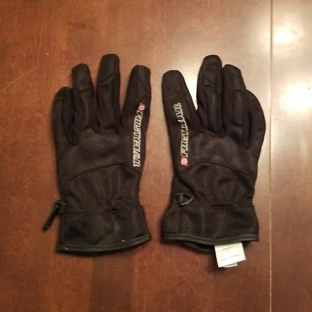 Motorcycle gloves